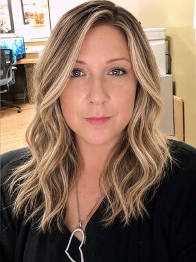 Meet your Posher, Melanie